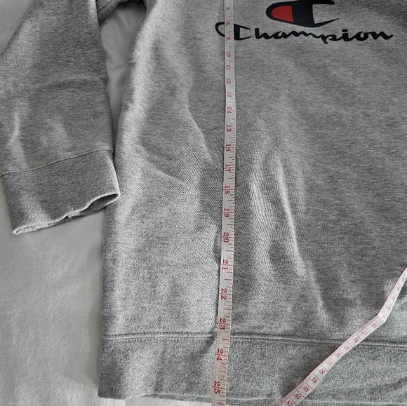 Champion Crewneck Fleece Sweatshirt (Boys XXL) - Picture 8 of 8